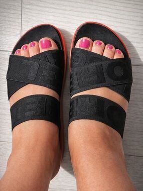 Sorel Roaming Sport Slide Size 8 Black Punch Pink